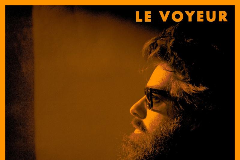 Disculpen las molestias. Le Voyeur 